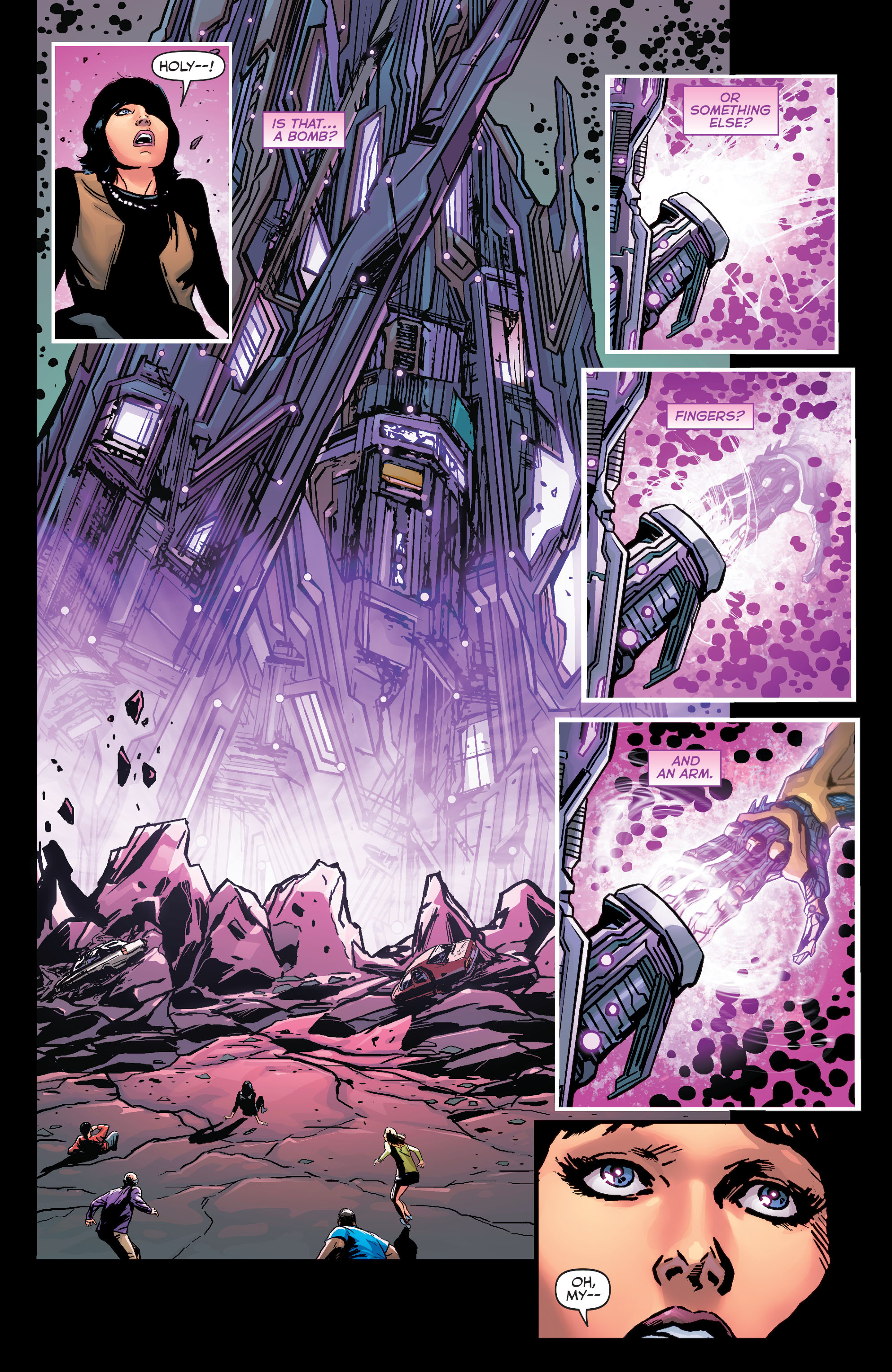 The New 52: Futures End issue 40 - Page 18