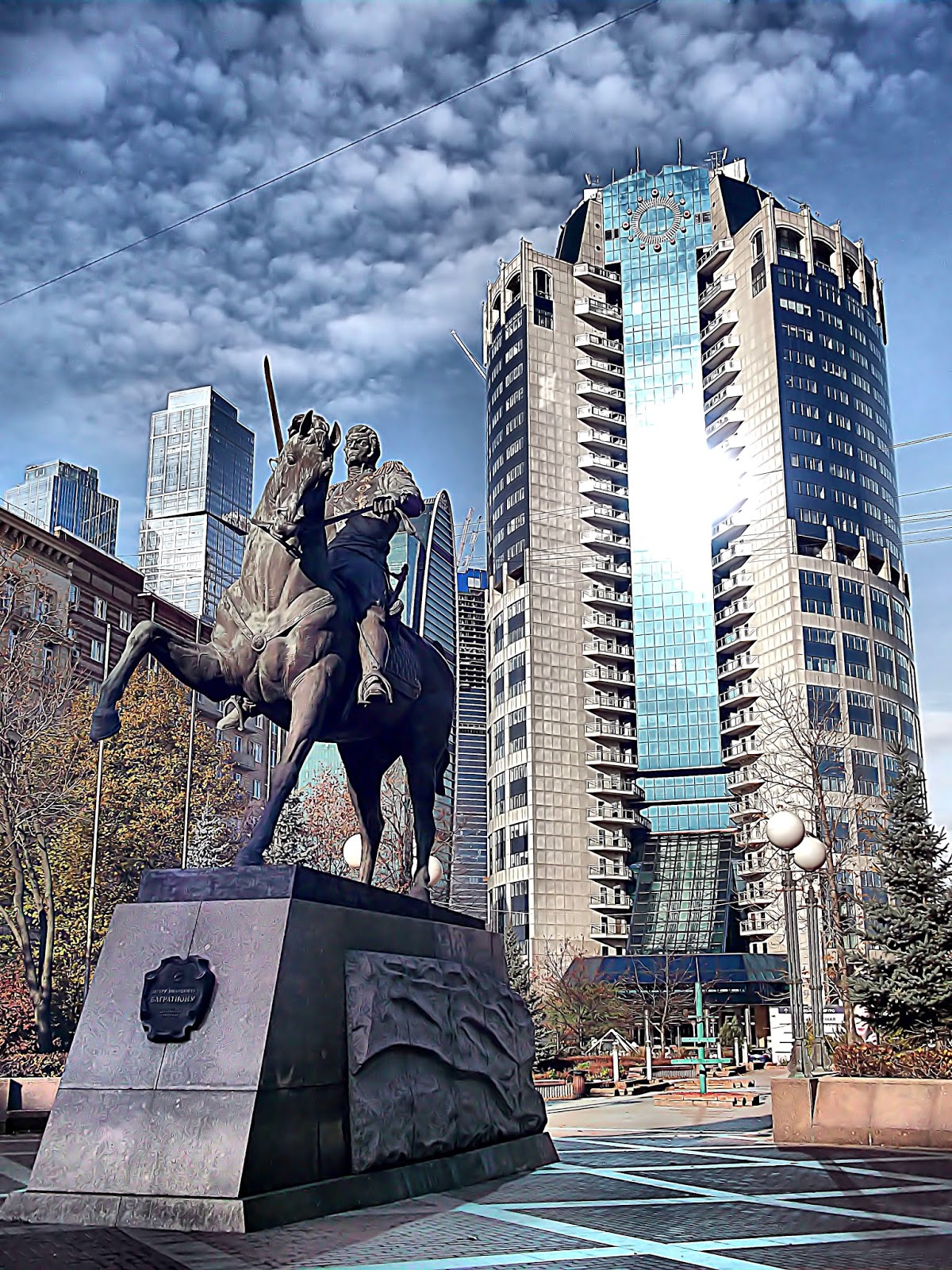 Памятник багратиону в москве Памятник багратиону в москве