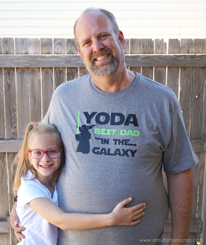 Use HTV from Expressions Vinyl to make dad a Yoda Father's Day Shirt with free cut file!