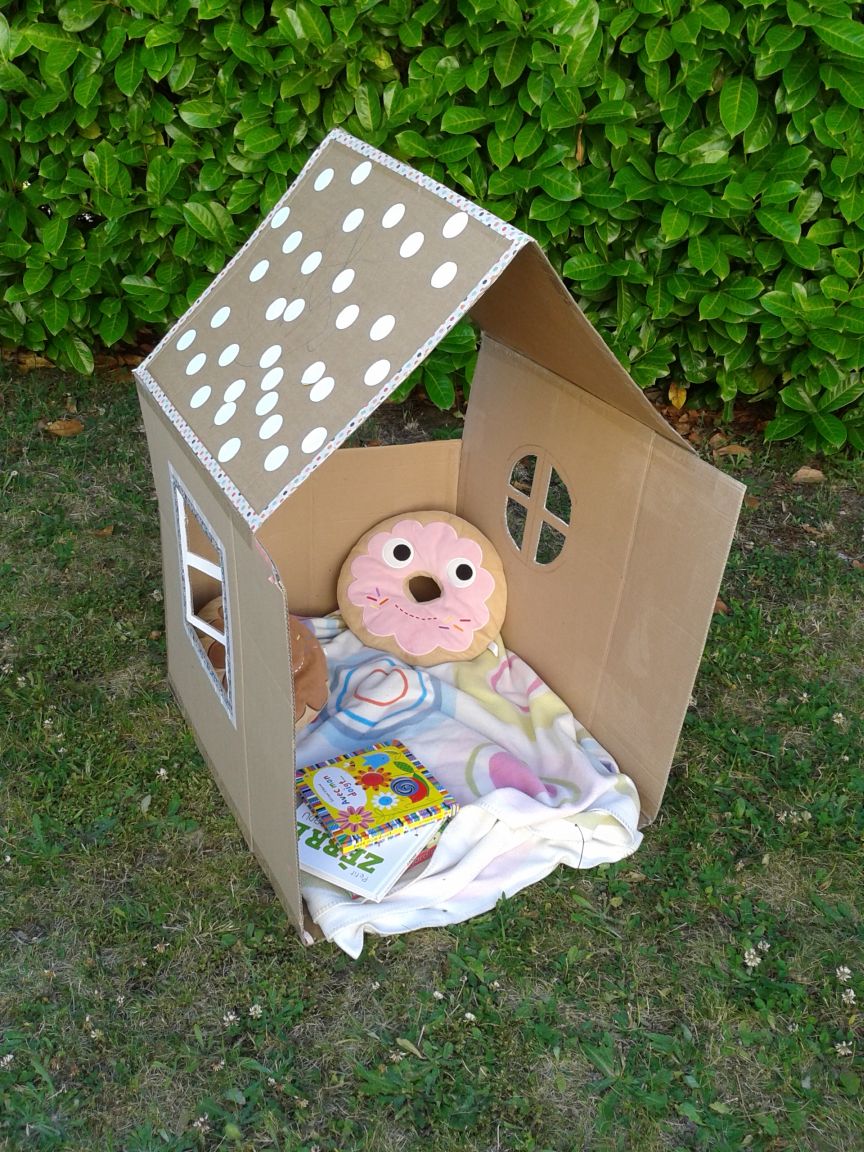 Loukoumiaou: Maison en carton pliable
