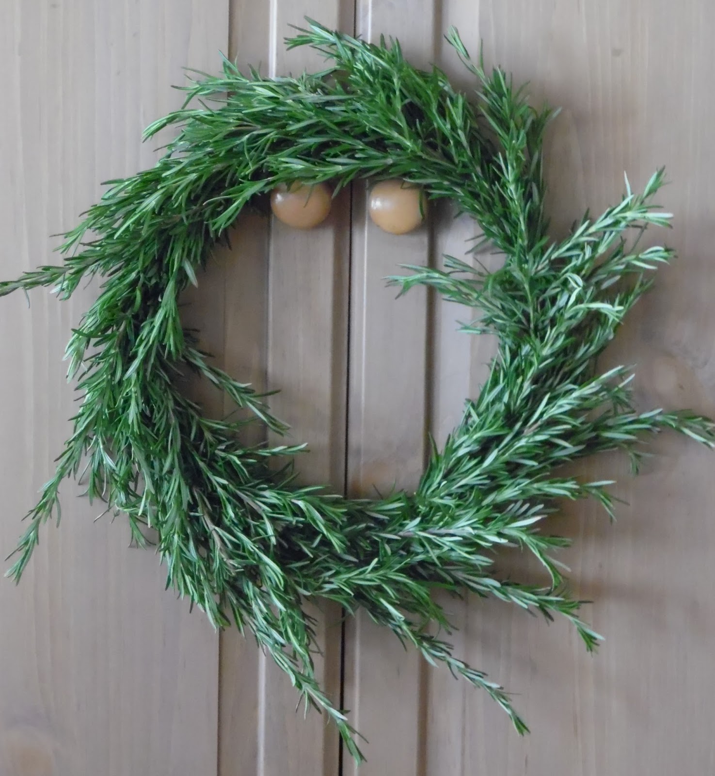 Diy rosemary wreath