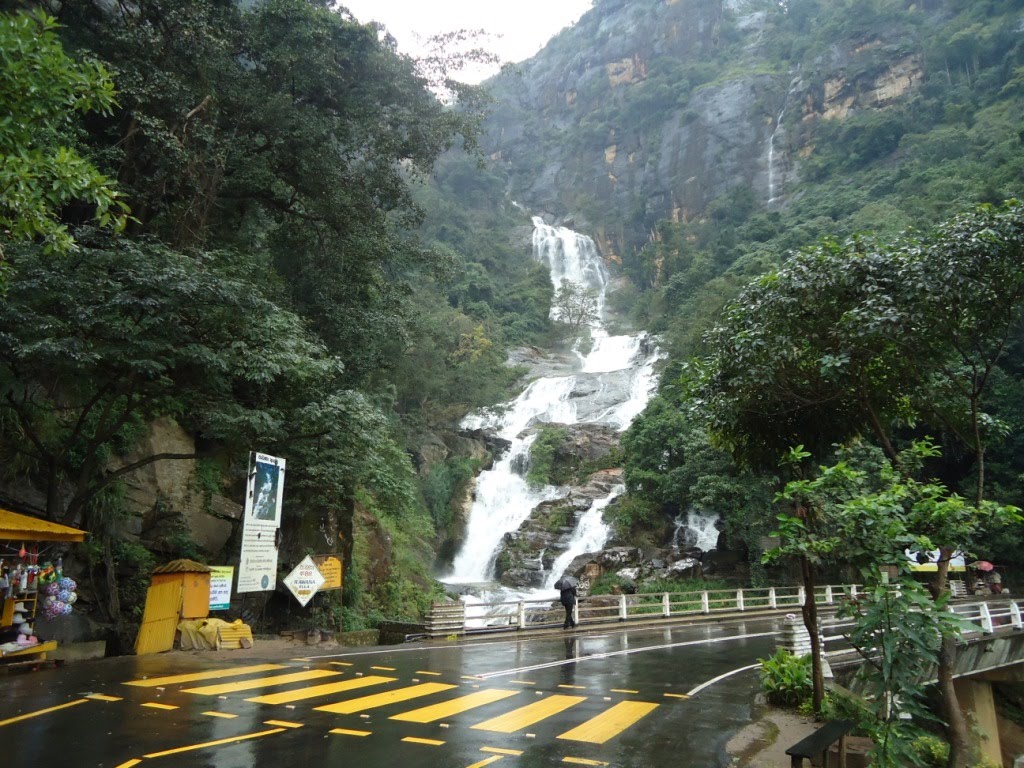 Равана шри ланка. Водопад Равана Шри Ланка. Водопад Рамбода Шри Ланка.