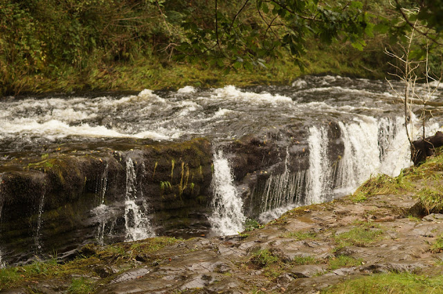 the four waterfalls trail Ystradfellte brecon beacons