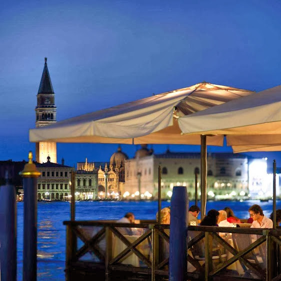 Luxury Life Design Explore Italy And Enjoy In Romantic Venice Hotel 