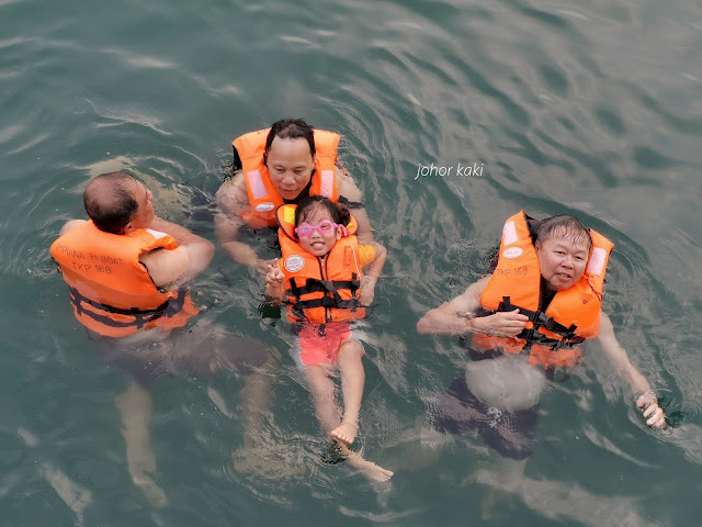 Road Trip from Singapore to Tasik Kenyir Lake with Wheels for Fun Road Trip from Singapore to Tasik Kenyir Lake with Wheels for Fun