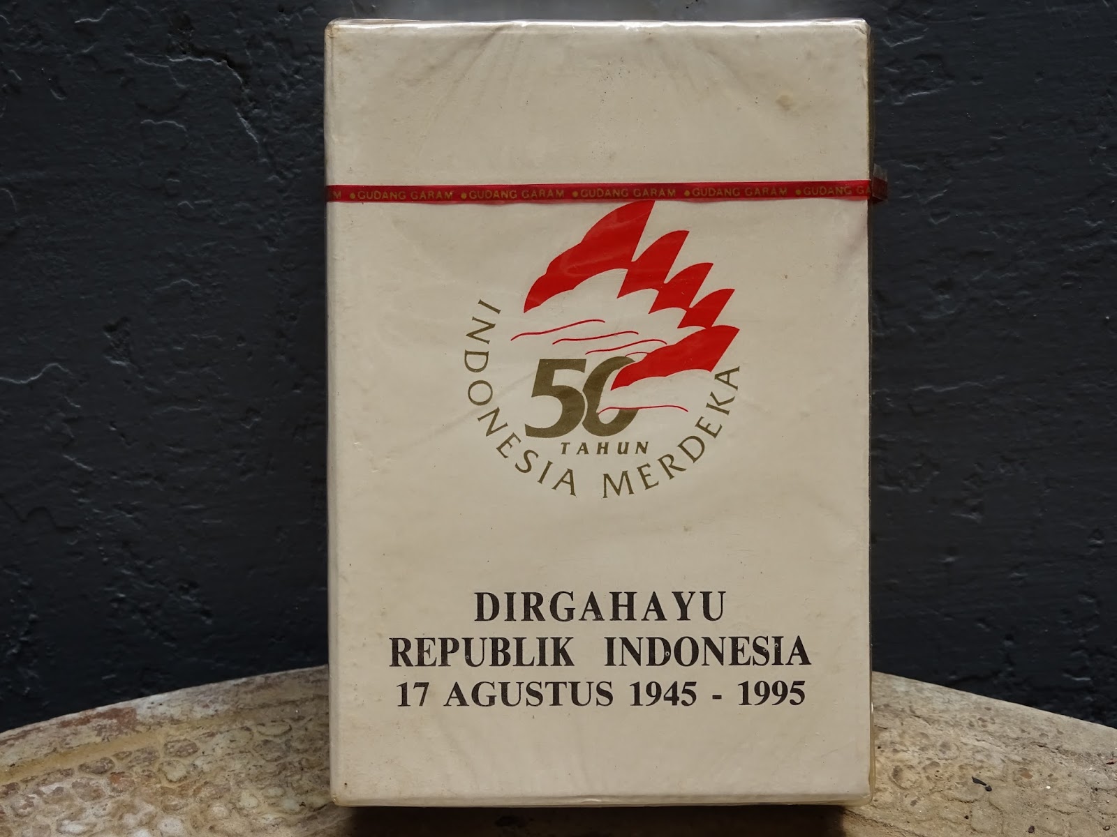 SAYANG ANTIK SOLO: ROKOK GUDANG GARAM 16 IPRI