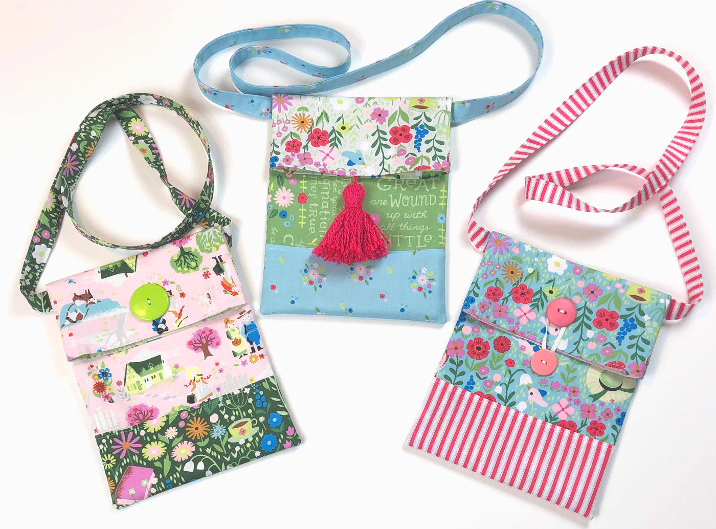 Ameroonie Designs: How to sew a simple sling bag for kids