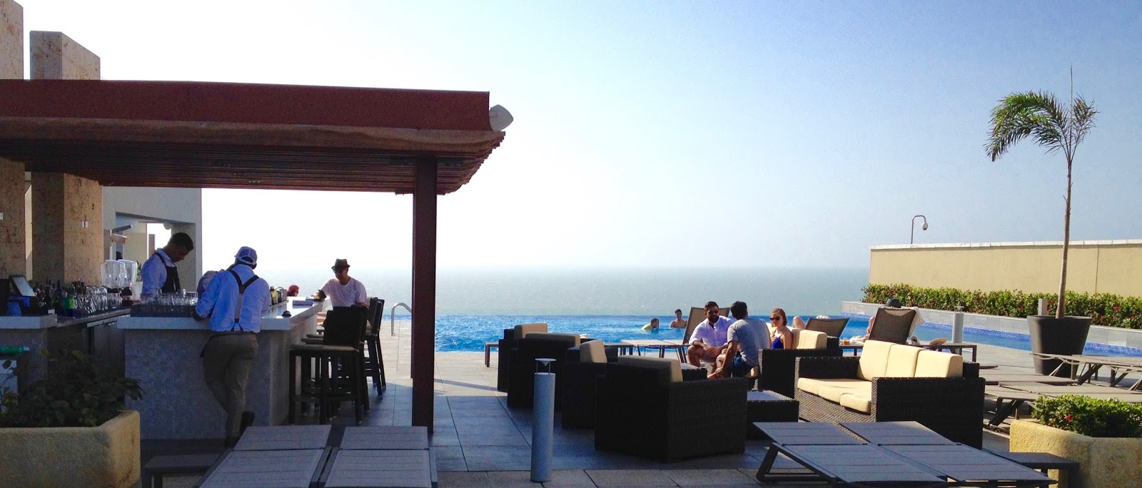 DriveByCuriosity Traveling Visiting Colombia Pros & Cons