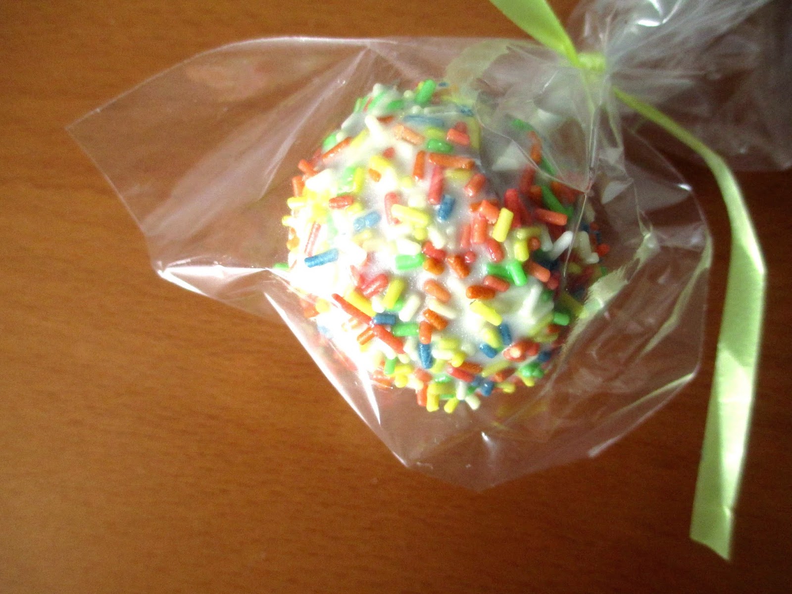 Strangeness and Charms FOOD cake pop maker test.