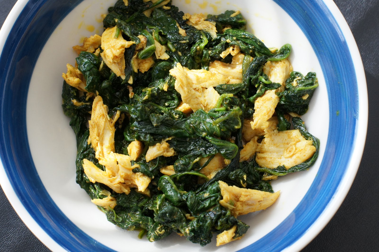 SockMonkey Sweets & Eats!: Chicken & Spinach Curry