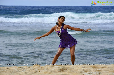 shraddha das beach dance high res36