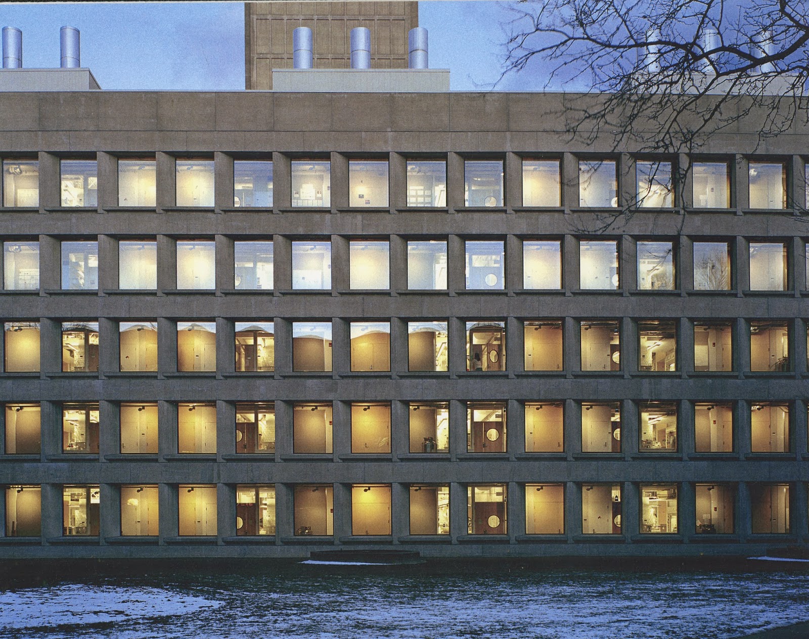 HMS Tours The MIT Dreyfus Building