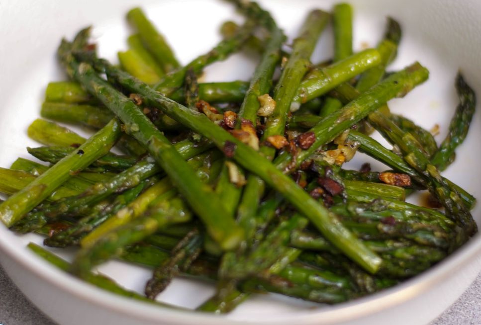 หน่อไม้ฝรั่ง (Asparagus) ช่วยบรรเทาอาการเมาค้าง Thai Blogzine
