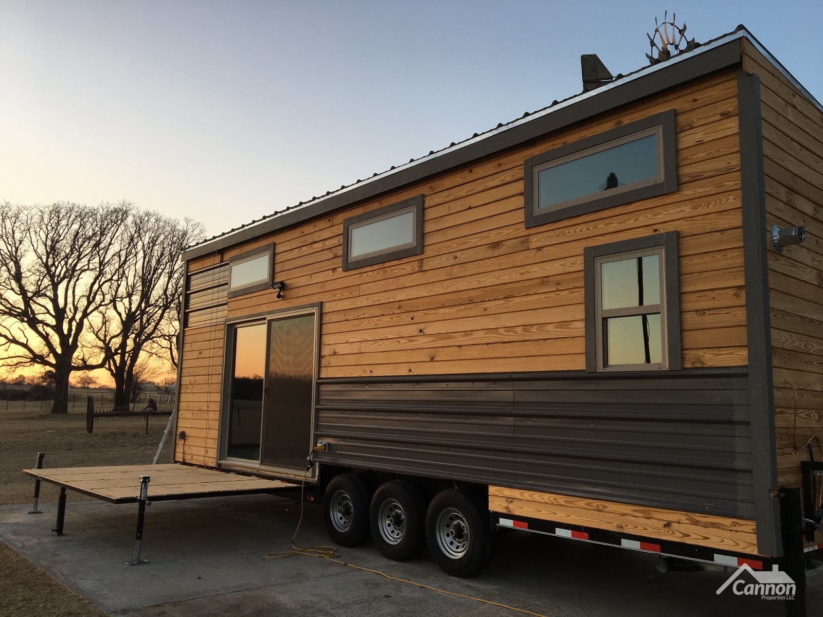 Custom 30' Cannon Tiny House [ TINY HOUSE TOWN ]