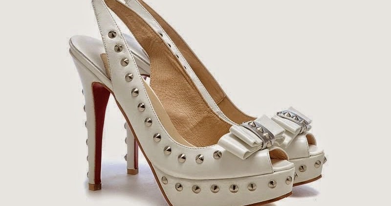 trending female shoes