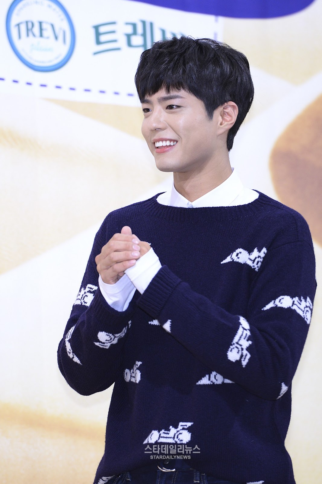 어제 박보검 꽃청춘 기자회견+시사회 | 인스티즈