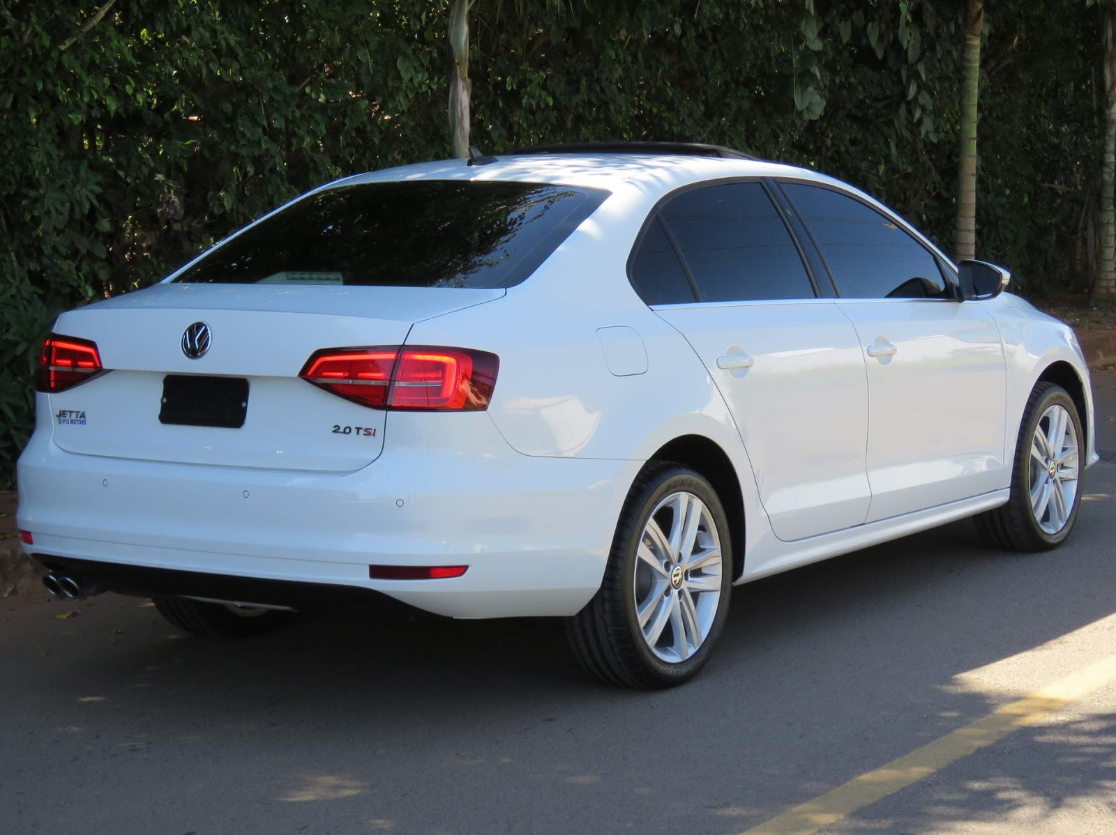VW Jetta Highline 2.0 TSI 2017: vídeo, preço - avaliação
