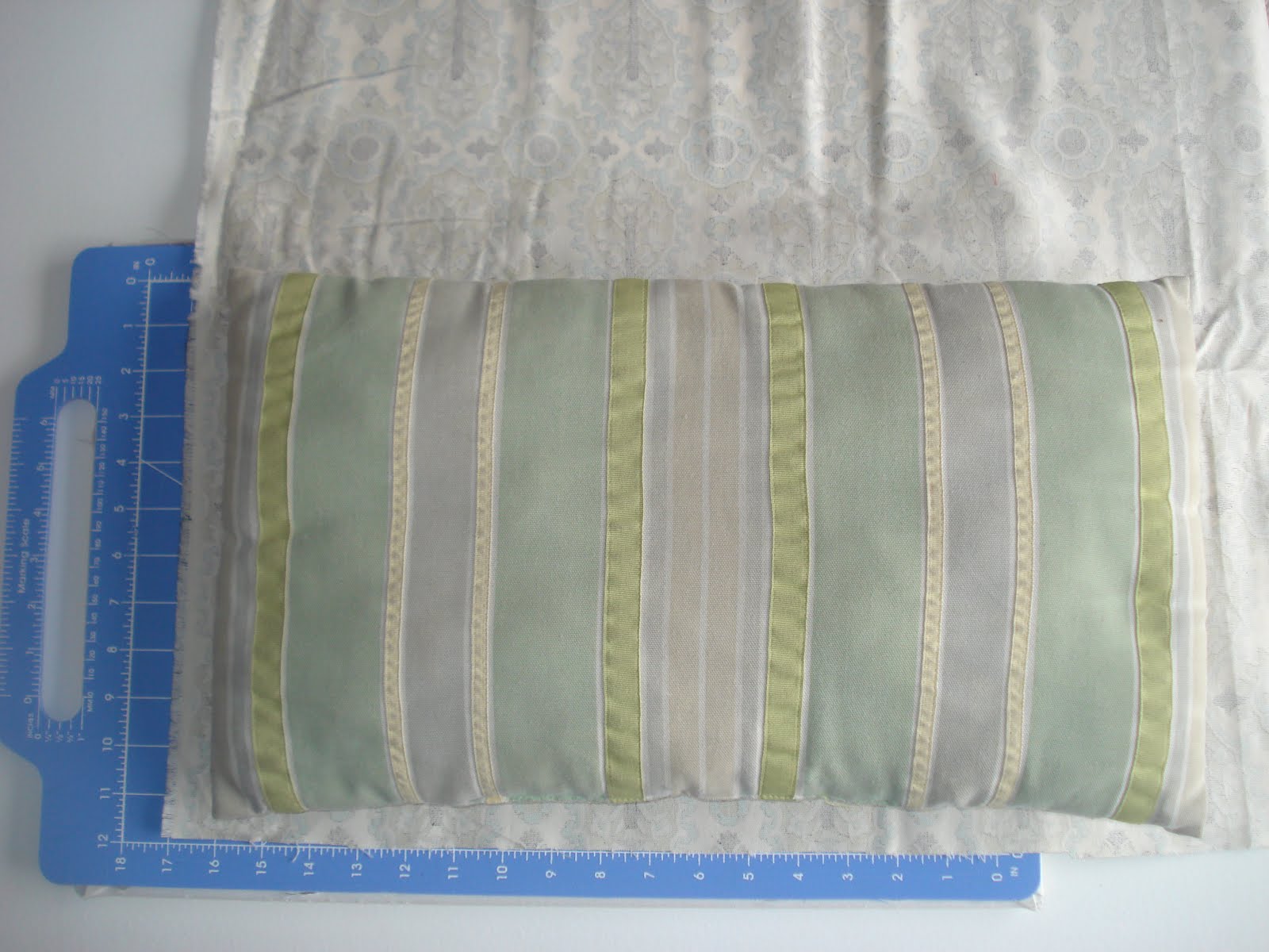 Your Crap my Craft Pillow slip cover tutorial