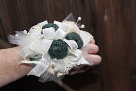 mothers corsage 