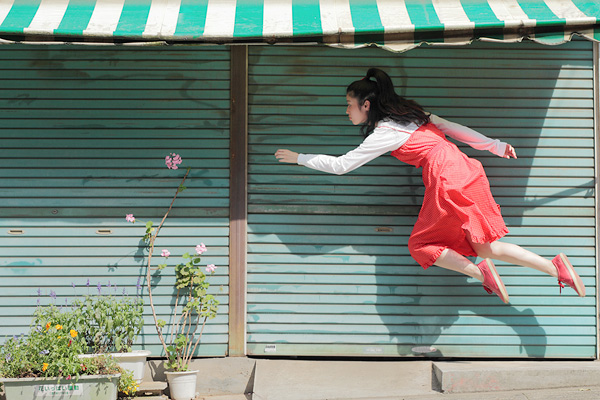 ©Natsumi Hayashi. More Levitation