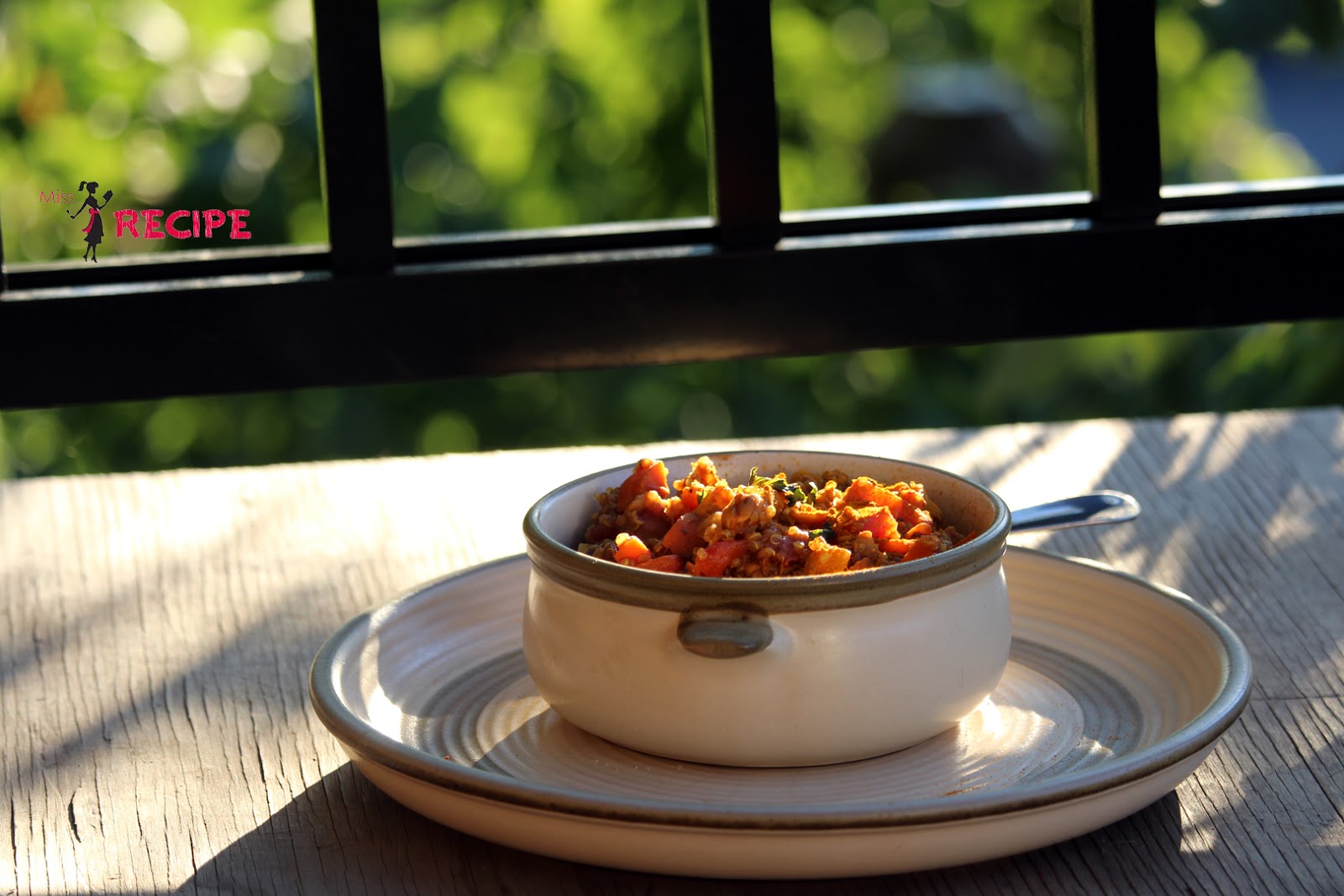 Chili sin carne au tempeh (avec ingrédient secret)