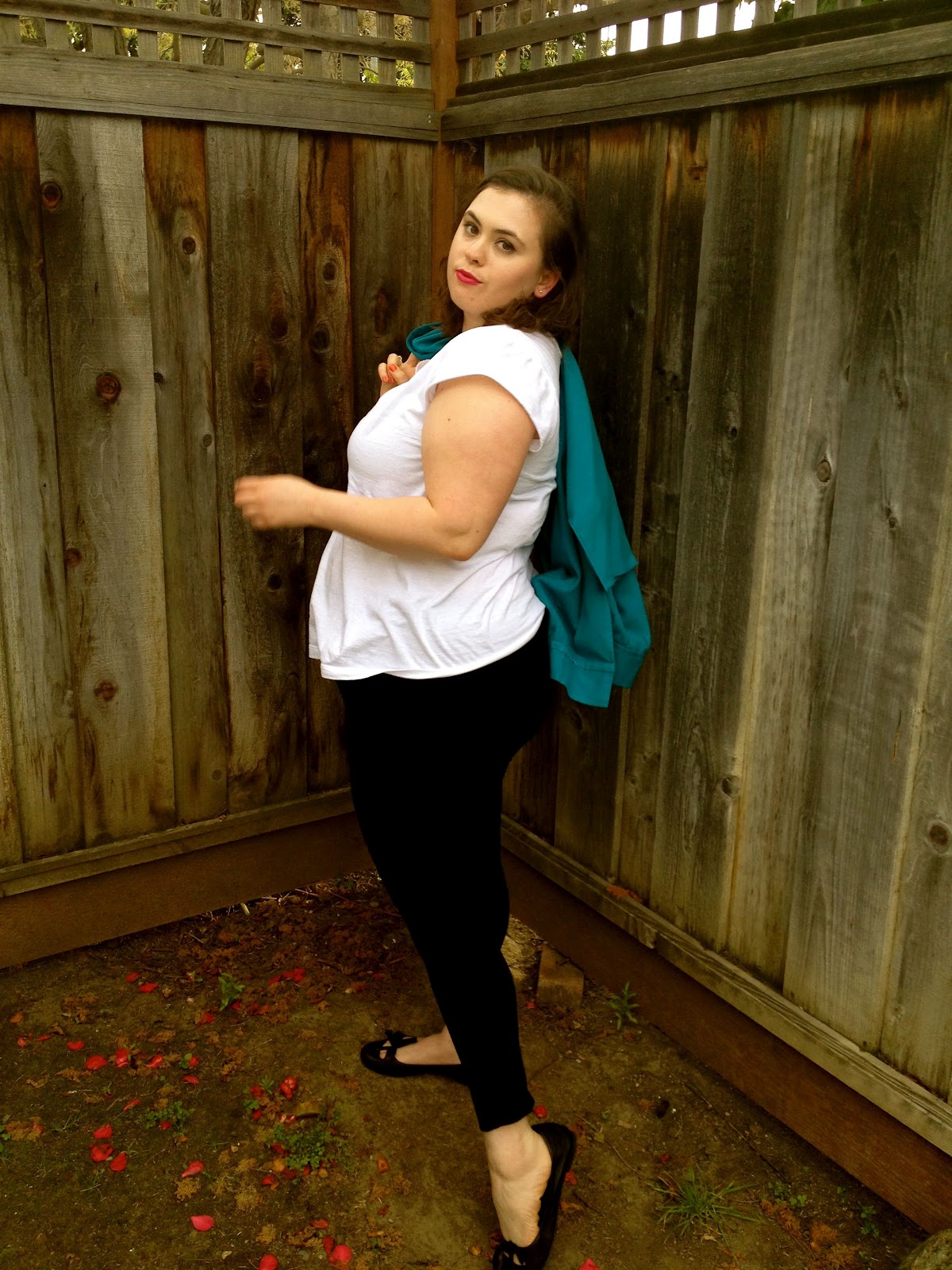 The Curvy Elle How To Wear Leggings For Plus Size Or Any