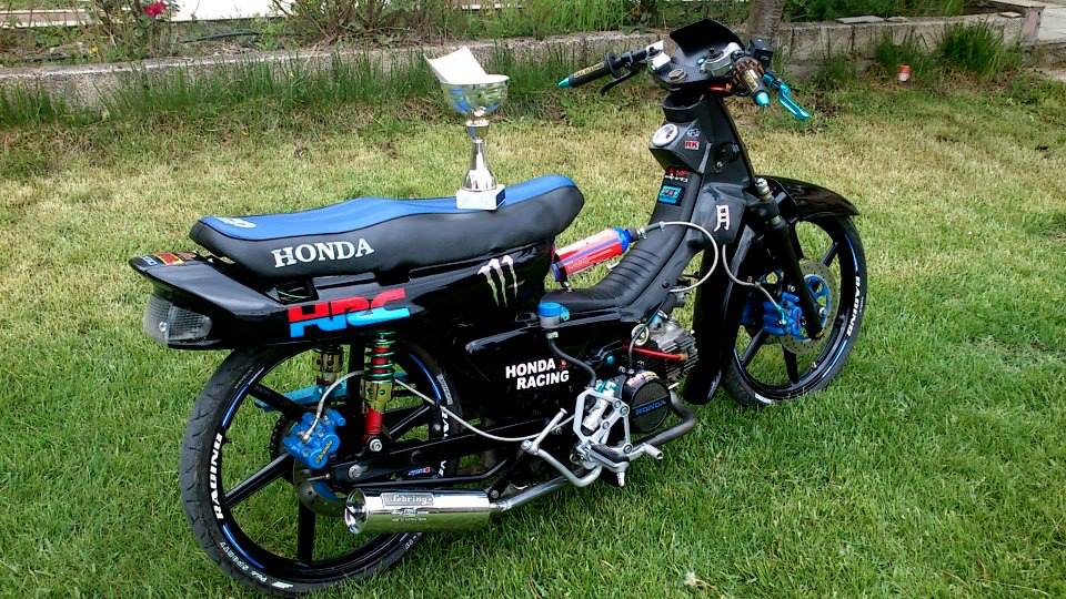 Mikrowio me dio rodes: Honda Astrea 56mm