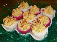 http://happierthanapiginmud.blogspot.com/2013/03/amish-pickled-red-beet-eggs.html