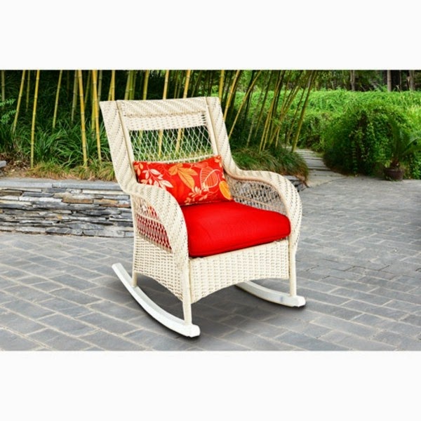 The rocking chair in white – cozy and comfortable!