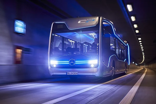 Mercedes Benz Future Bus