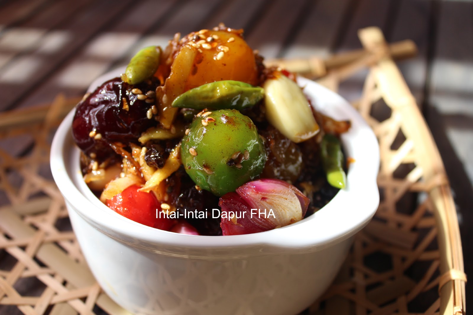 Fha Selemak Santan Acar Buah Traditional