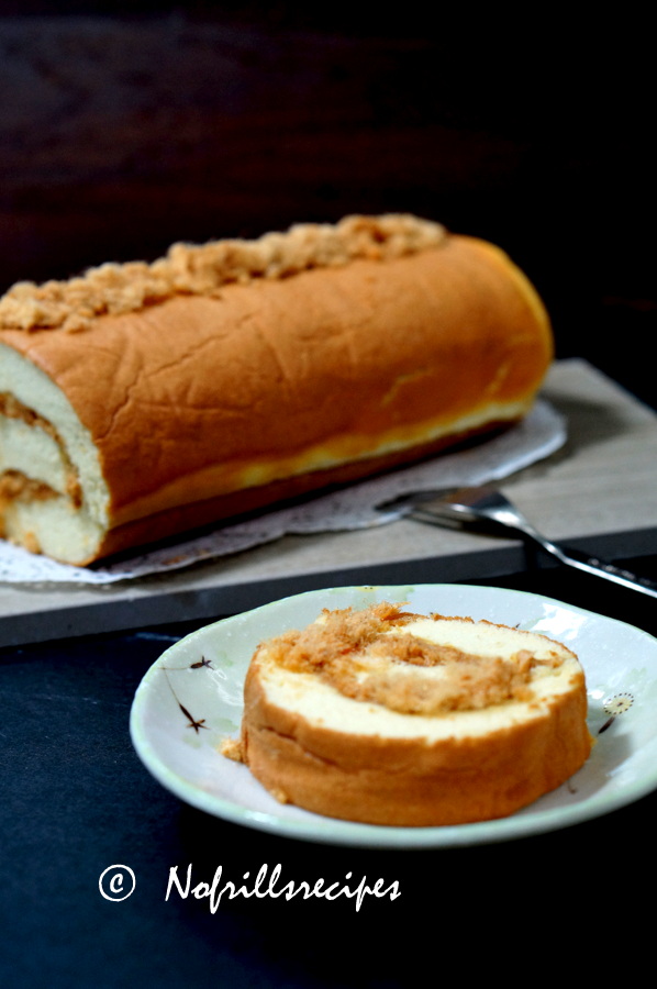 Chicken Floss Swiss Roll 鸡肉松蛋糕卷
