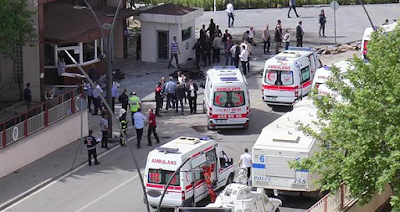 Gaziantep Emniyet Müdürlüğü'ne Bombalı Saldırı: 2 Polis Şehit, 22 Yaralı