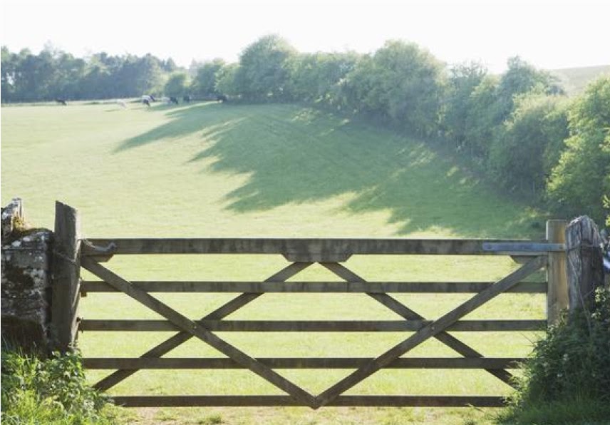 Ultra Aluminum Fencing, Gates and Handrails What is the "Right" Way to