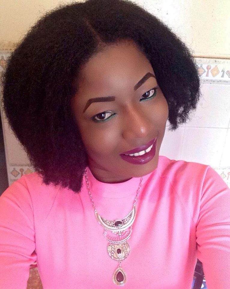 Ivoire Glamour Tout simplement parce que