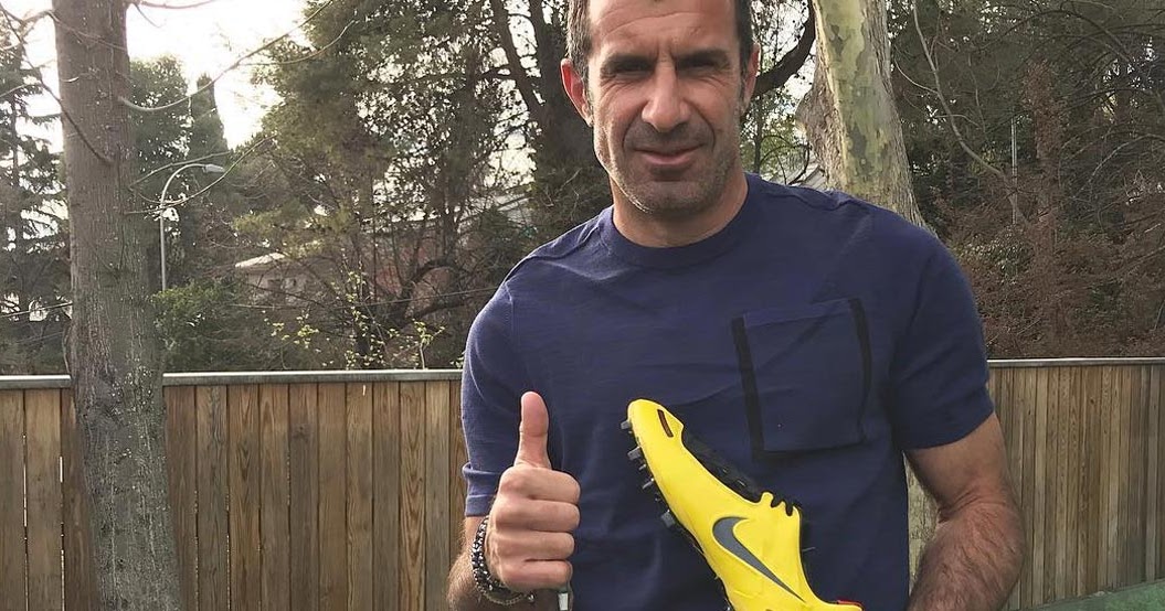 Luís Figo Shows Off Nike 90 Remake Boots - Footy Headlines