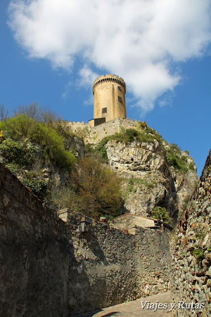 Subida al castillo de Foix