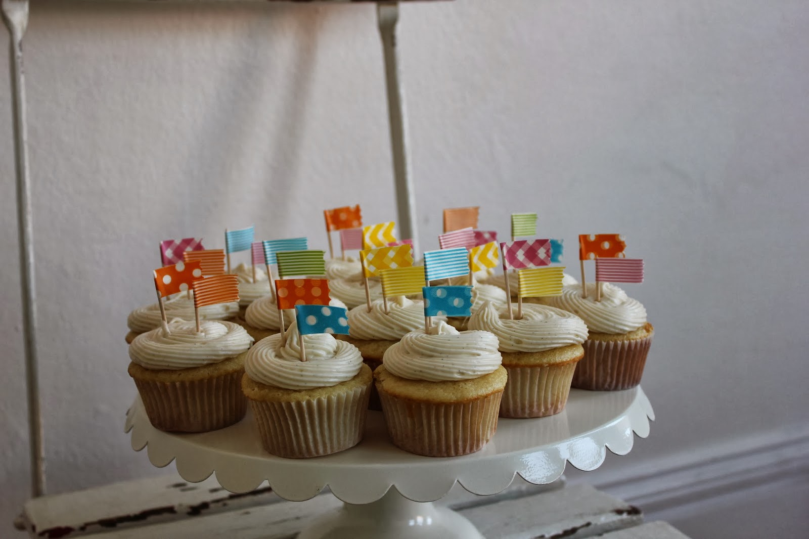 Summersoul Cupcakes with Washi Tape Flags