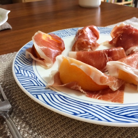 四十にしてキッチンに立つ 軽めのランチと引っ越し祝いのサプライズ