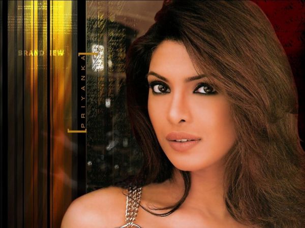 Priyanka Chopra Biography-Profile | Popular Celebrity and Models
