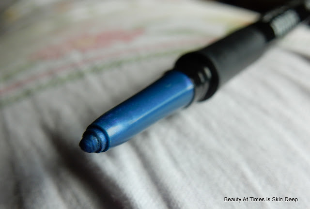 Lakme Illuminate and Shine Absolute Precision Eye Pencil in Blue Sapphire