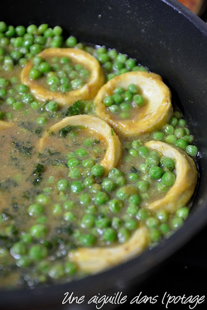 Tajine de bœuf aux petits pois et fonds d'artichaut