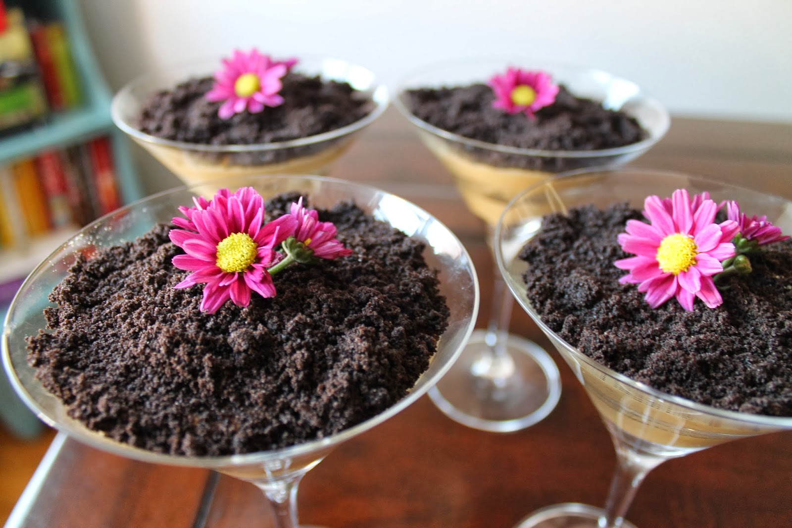 Beta's Bites Pumpkin 'Dirt' Pudding