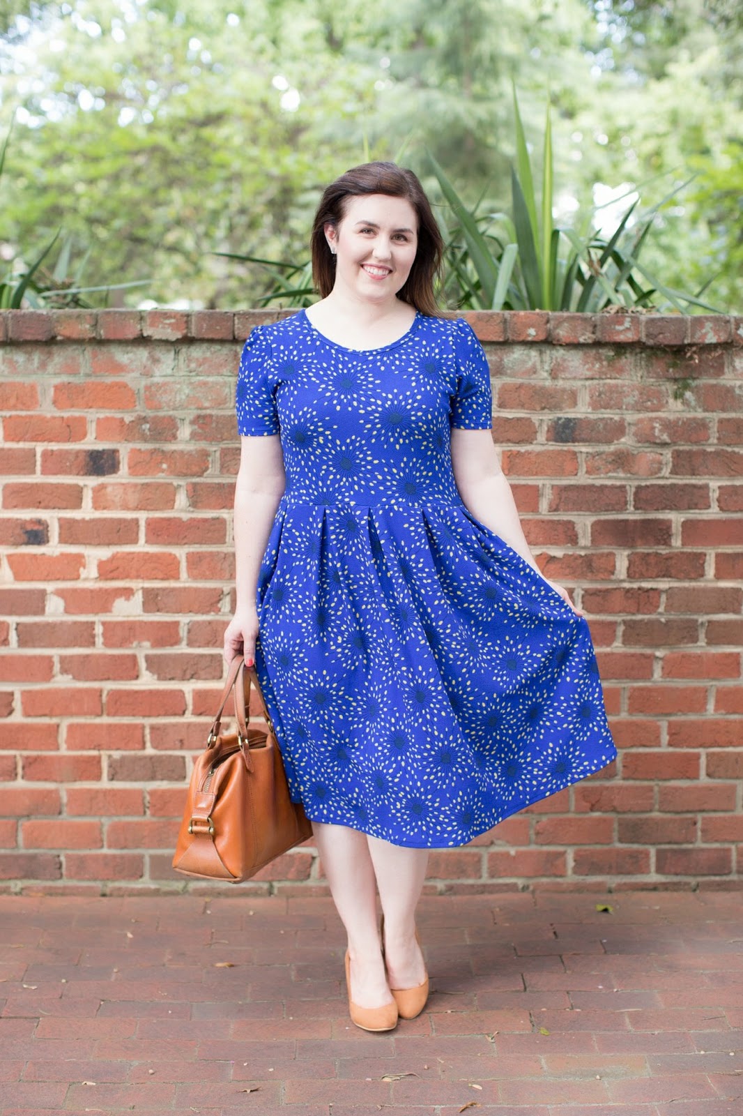 Dresses with Pockets are Amazing - Rebecca Lately