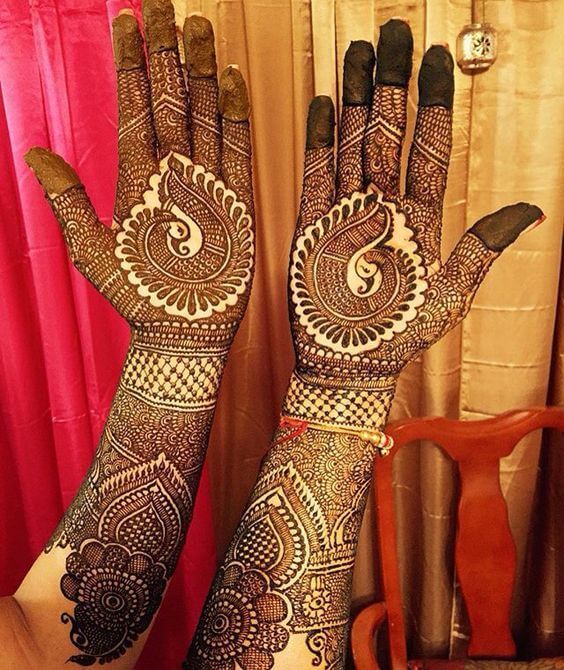 Lovely full hands dulhan henna designs - MyLargeBox