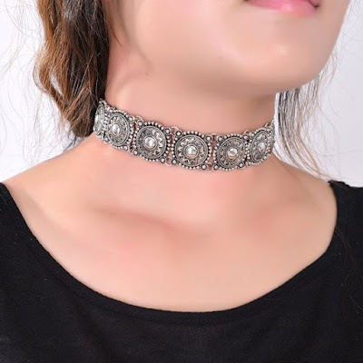 Shop Nile Corp necklace displays for your standout Coachella necklaces