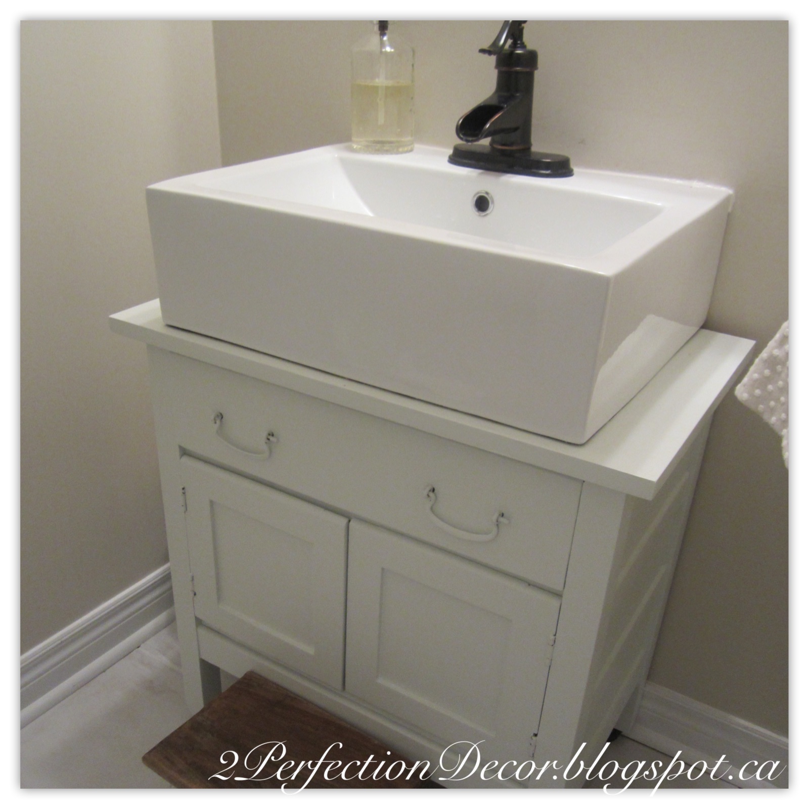 2Perfection Decor Antique Wash Basin Stand into Vanity Makeover
