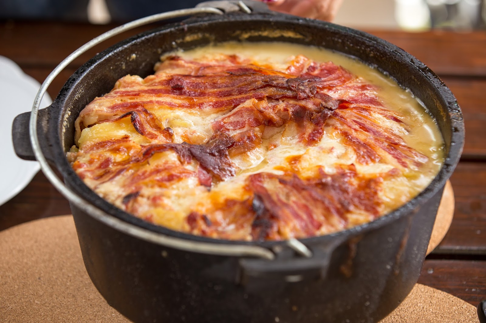 BaconKartoffelauflauf aus dem DutchOven Outdoor Kitchen