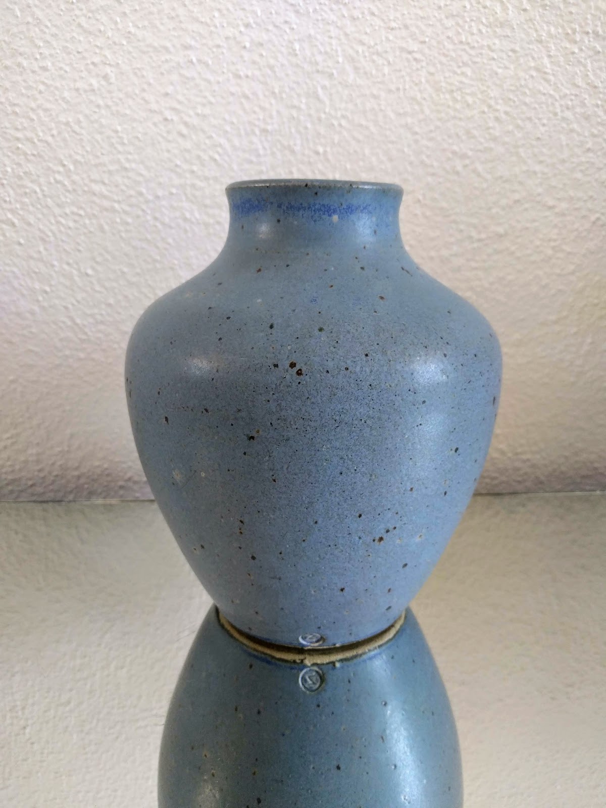 SKYSCRAPER CAPE TOWN 20th Century Classics South African Pottery/Ceramics