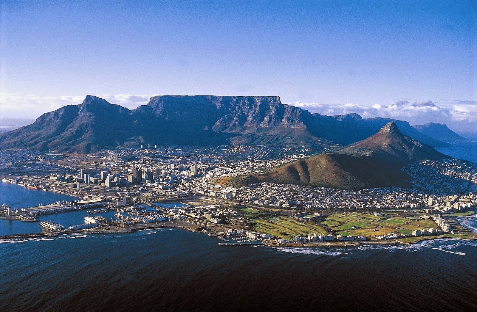 Mis lugares favoritos TABLE MOUNTAIN. El guardián de la Ciudad del Cabo.